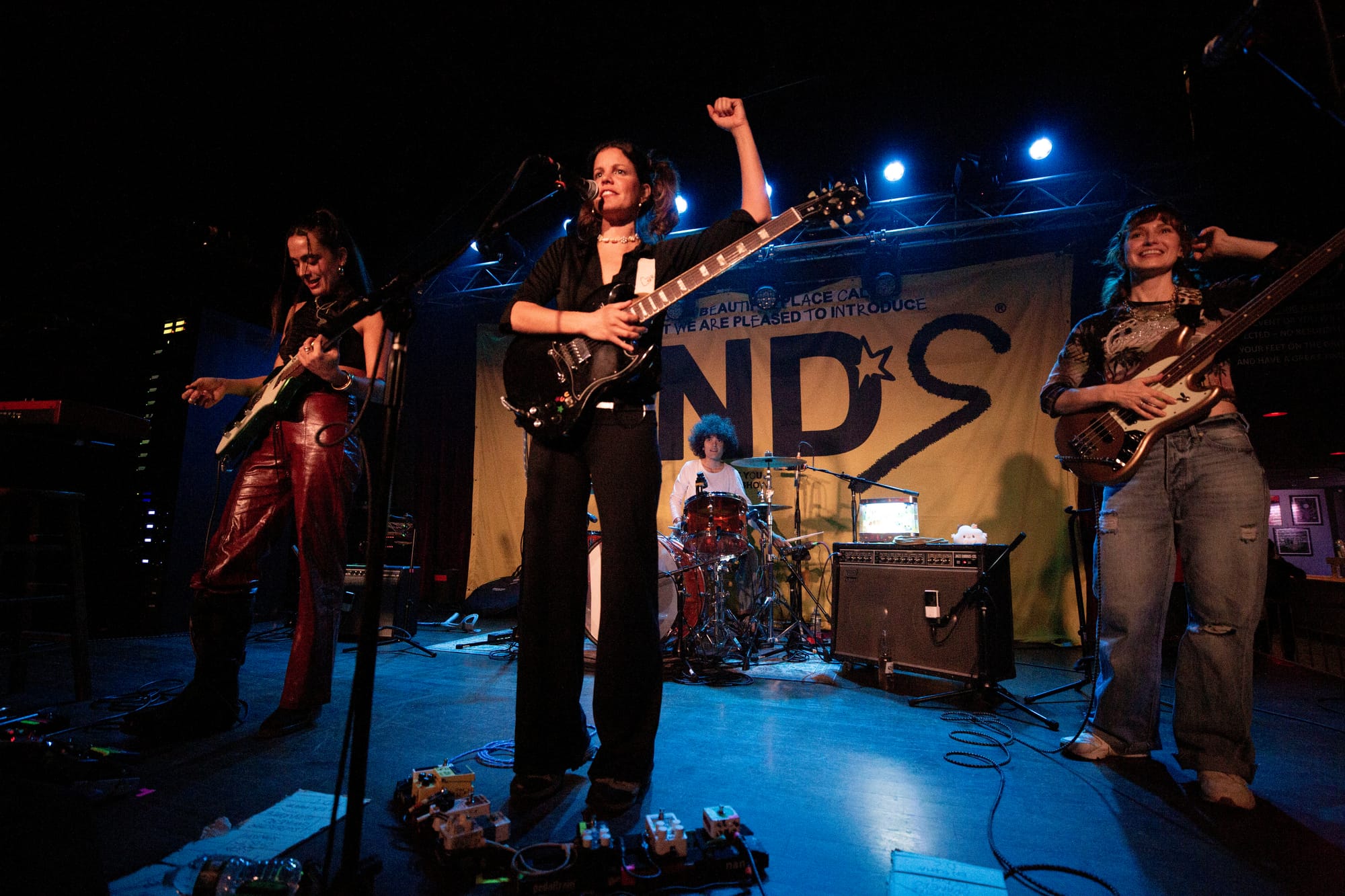 Hinds at the Brighton Music Hall