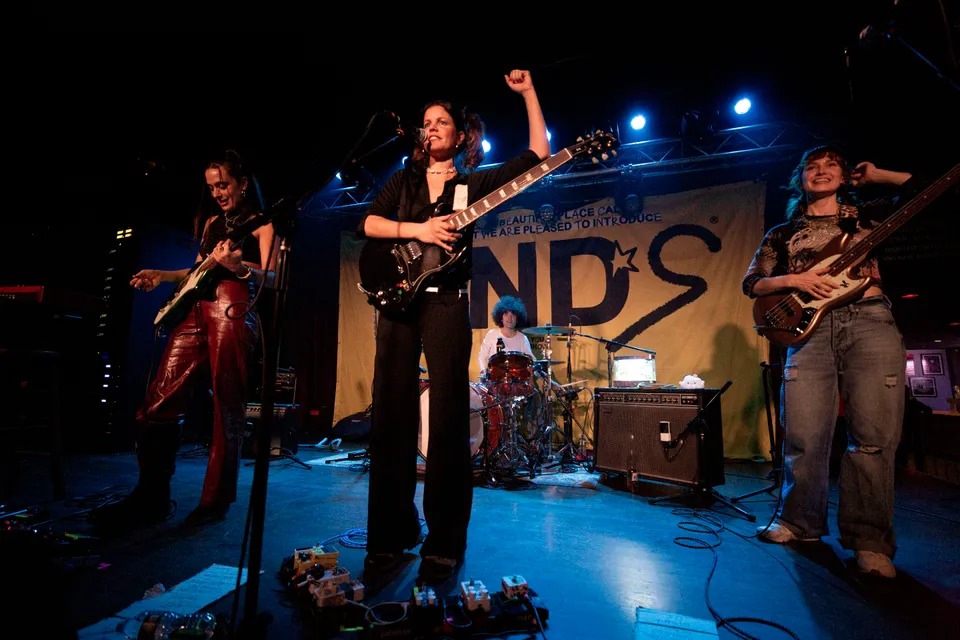 Hinds at the Brighton Music Hall